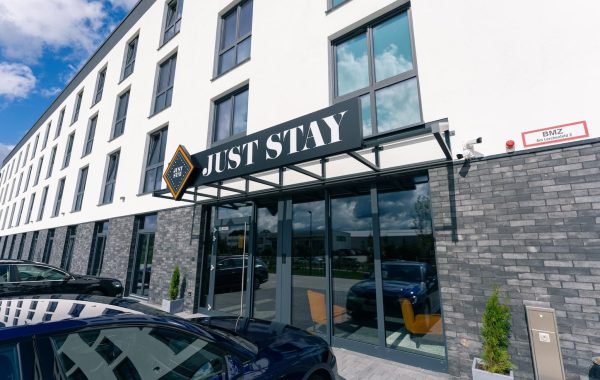 Just-Stay-Hotels-und-Apartments__AuusencamA-05885